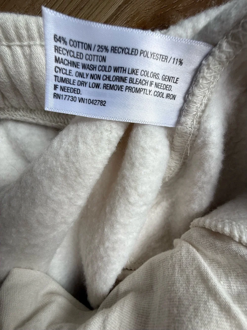 Universal Thread Off-White Drawstring Sweatpants - Picture 8 of 8